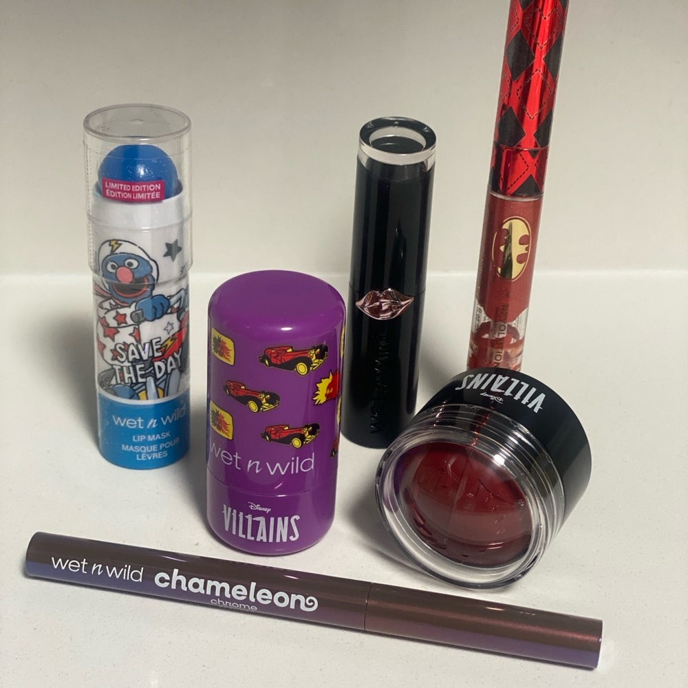Wet N Wild/Revolution 6 Piece Cosmetic Bundle